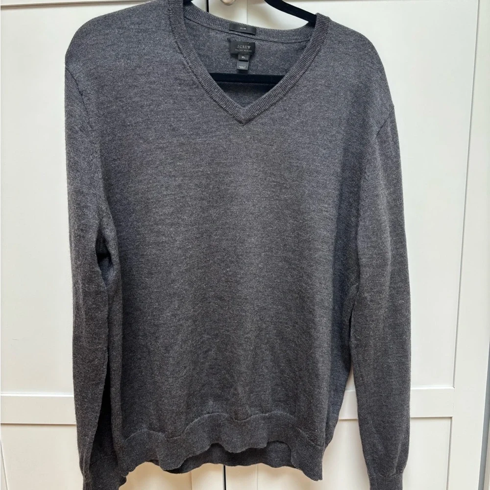 J. Crew Charcoal V-Neck Sweater Size XL Preppy Collegiate
